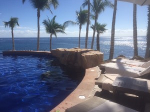 Cabo infinity pool2